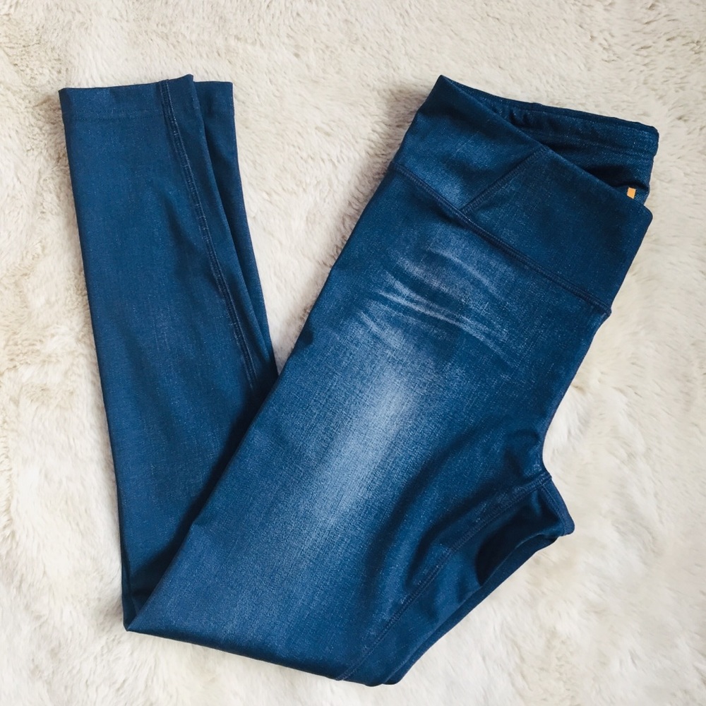 Lucy mid-rise faux denim leggings